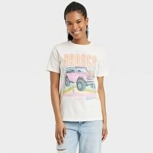 NWOT Women's Ford Bronco Short Sleeve Graphic T-Shirt Off-White, Size Medium